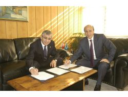 Uludağ Üniversitesi İle Azerbaycan Hazar Üniversitesi İşbirliğine Gitti