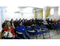 Çocuk Evlerinde Çalışan Bakıcı Anneler Sınavdan Geçti