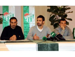 Bursaspor'un Kaptanlarından Taraftara Çağrı: Yanımızda Olun