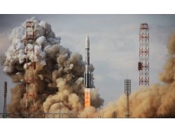 Amerikan Uydusu Taşıyan Rus Roketi Okyanusa Düştü