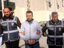 İş Bulma Vaadiyle 7 Kişiyi, 5 Bin 500 Lira Dolandırdığı İddia Edildi