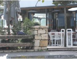 Akmerkez Önündeki Şüpheli Paket Polisi Alarma Geçirdi