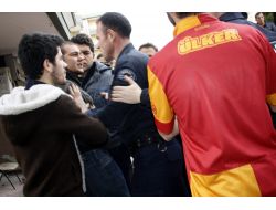 GS STORE'DA BİBER GAZI ŞOKU