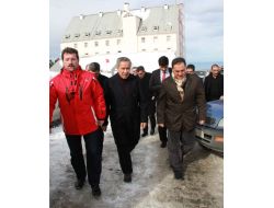 Arınç Uludağ’da Ailesiyle Birlikte Tatilde!