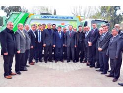 Manisa'da Dokuz Belediyeye Yeni Çöp Arabaları Teslim Edildi