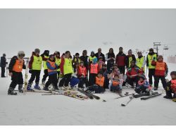 Kayak Kursu İlk Mezunlarını Verdi