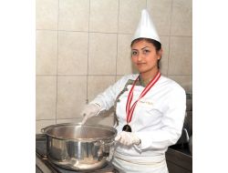 Akmek'in Kursiyerleri, Uluslararası Aşçılar Yarışması’nda Üçüncü Oldu