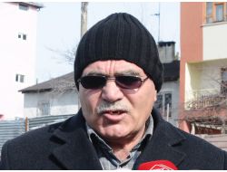 Sivas’ta Cami 'Çürük' Diye Yıkıldı, Cemaat Camisiz, Minare İse Tek Kaldı