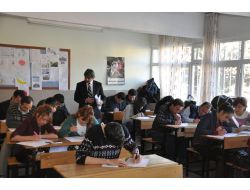 Niğde'de Stajyer Öğretmenler Temel Eğitim Kursunu Tamamladı