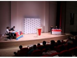 Uaü 25. Dünya Liseler Münazara Şampiyonası'na Ev Sahipliği Yapıyor