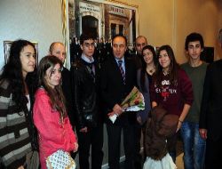 İstanbullu Kolej Öğrencileri, Muğla'da Evi Yanan Aileye Ev Aldı