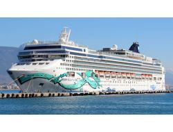 Kruvaziyer Gemi, Alanya'ya 55 Ülkeden 2 Bin 394 Turist Getirdi