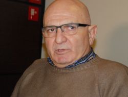 Hollanda-italya Milli Maçını Yönetecek Cüneyt Çakır Amsterdam'da