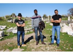 220 Libyalı Polis, Side Antik Kent'i Ziyaret Etti