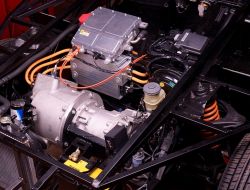 Tek Şarj İle 280 Kilometre Yapan Elektrikli Otolar Yollarda