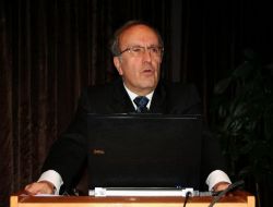 "Yeryüzü Isınıyor; Buzullardaki Erime Sürüyor!."