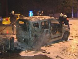 Ak Parti Binası Önündeki Araç Yangınının Altından Mazot Hırsızları Çıktı