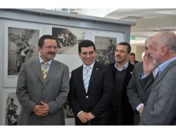 '19.yüzyıl Sokak Satıcıları'nın Fotoğrafları Sergileniyor