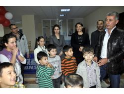 İki Haftalık Kursla Kekemeliği Atlattılar