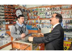 Vali Coş Esnafı Ziyaret Etti