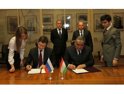 Rusya Tacikistan’a Petrol Ürünleri İhraç Edecek