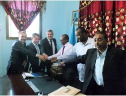 Somali Mogadişu Havaalanı'nı 20 Yıl İki Türk Şirketi İşletecek