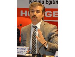 Hayvanlarda Kulak Küpesi Sökme Ve Takma Makinesi İcat Etmişler