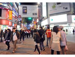 Bayram Geldi Çin’de Kiralık Sevgili Patlaması Oldu