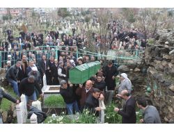 Cizreli Kanaat Önderi Şeyh Ömer Zahid Toprağa Verildi