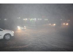 Kars'ta Sis: Görüş Mesafesi Düştü