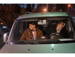 Tahliye Kararını Bildirmek İçin Hastaneye Geldiler