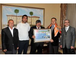 Vali Altıparmak'tan Yörük Kültürünü Tanıtacak Projeye Destek