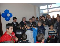 Toki Bölgesine Belediyeden Sohbet Ve Çay Evi