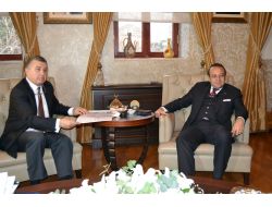 Bağış: Ülkemizdeki Modern Sanat Müzesi, Demokrasi Ürünüdür