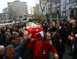 Cüneyt Gökçer, Son Yolculuğuna Uğurlandı!