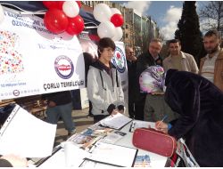Özgürlük İçin Çorlu’da 25 Bin İmza Toplayacaklar