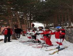 Erzurum'da Kayak Sezonu Açıldı