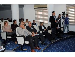 Mhp'li Meclis Üyeleri, Gündemsiz Toplanmaya Tepki Gösterdi