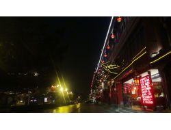 Çinliler, Yılan Yılında Muhteşem Gece Manzaralarının Keyfini Çıkarıyor (Özel)