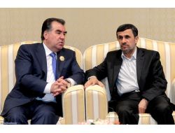 RAHMAN, AHMEDİNEJAD’I TEBRİK ETTİ!