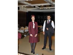 Thy, Hostes Kıyafetlerini Paylaştı