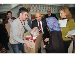 Yarım Elma, Eşinden Ayrılmış 560 Kişiye Yardım Eli Uzattı