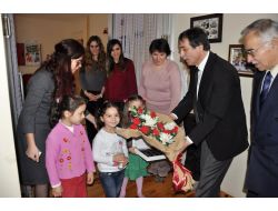 Samsun'da İkinci Dönemin İlk Dersi İçin Ayvacık'ta Tören Düzenlendi