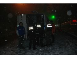 Otel Görevlilerini Taşıyan Otobüs Devrildi: 15 Yaralı (1)