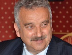 Prof. Dr. Mehmet İpşirli İçin Hazırlanan Makaleler Kitaplaştırıldı