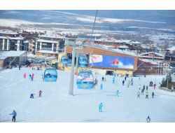 Bulgaristan’da Kayak Merkezlerine Türk Turist Akını