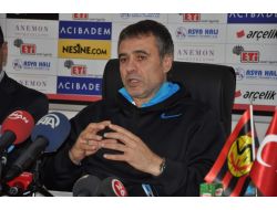 Ersun Yanal: Milli Takımlar Oyuncu Yetiştirmez, Oyuncu Oynatır!