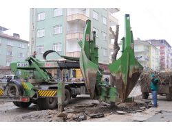 Sağlık Caddesi Genişletiliyor