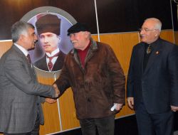 Cumhuriyet Mahallesi’nde Tapu Sevinci