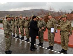 Vali Şahin, Jandarma Komutanlığı'nı Ziyaret Etti